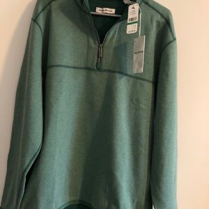 Tommy Bahama Half zip pull over